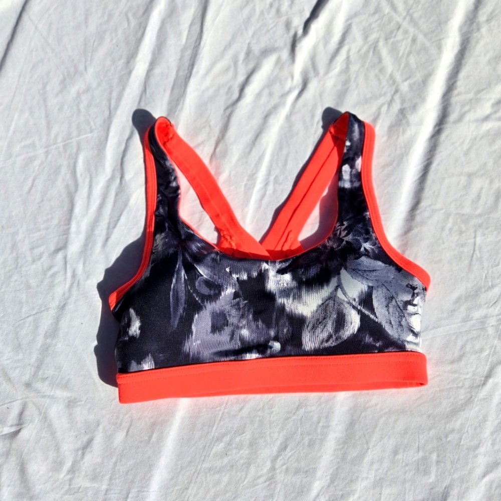 Nwot Padded sports bra